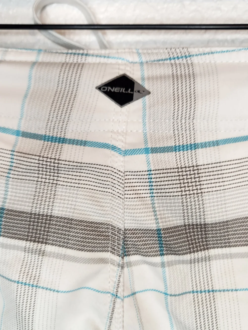 O'neill plaid board shorts men size 36 gray white turquoise swin trunks